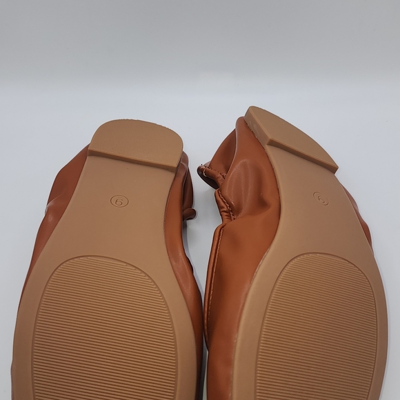 womens ballerina flats - Picture 3 of 3